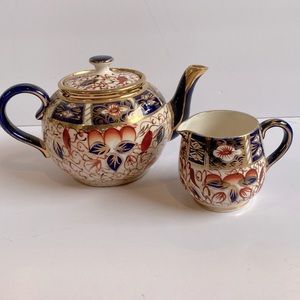 Arthur Wood & Sons England Decorative
Imari Teapot and Creamer